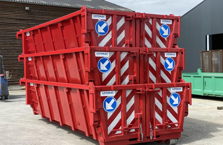 Stapelbare container - 5000x1930x1000 mm   RAL 3002 - foto ter illustratie