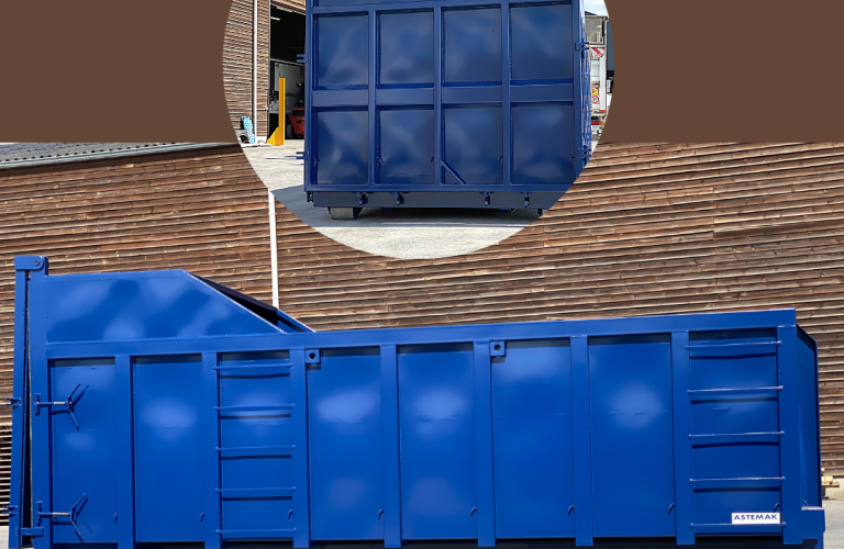 Container voor slib en beton resten, met klapdeur en afdichtingsrubber